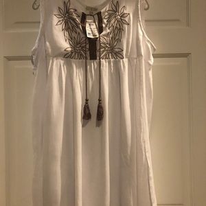 Summer sleeveless dress